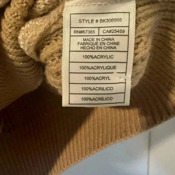 Bb Dakota by Steve Madden Sweater - Picture 5 of 5